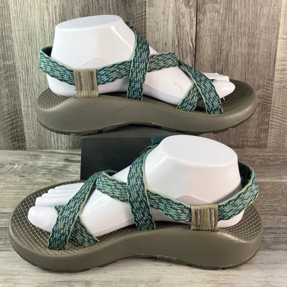 Chaco Z/Cloud 2 Mens 7 Sport Sandals Green Blue Toe Loop Hiking Shoes J106173